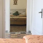 Baisi In Gruppo Villa Ravi