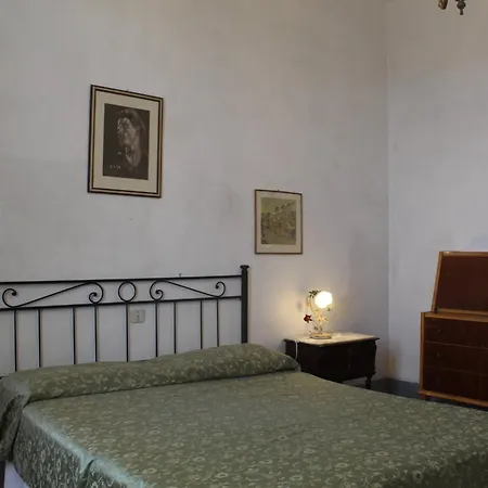 Baisi Vila *