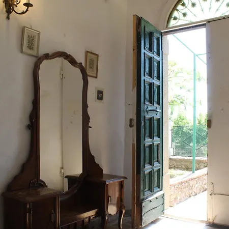 Baisi Vila
